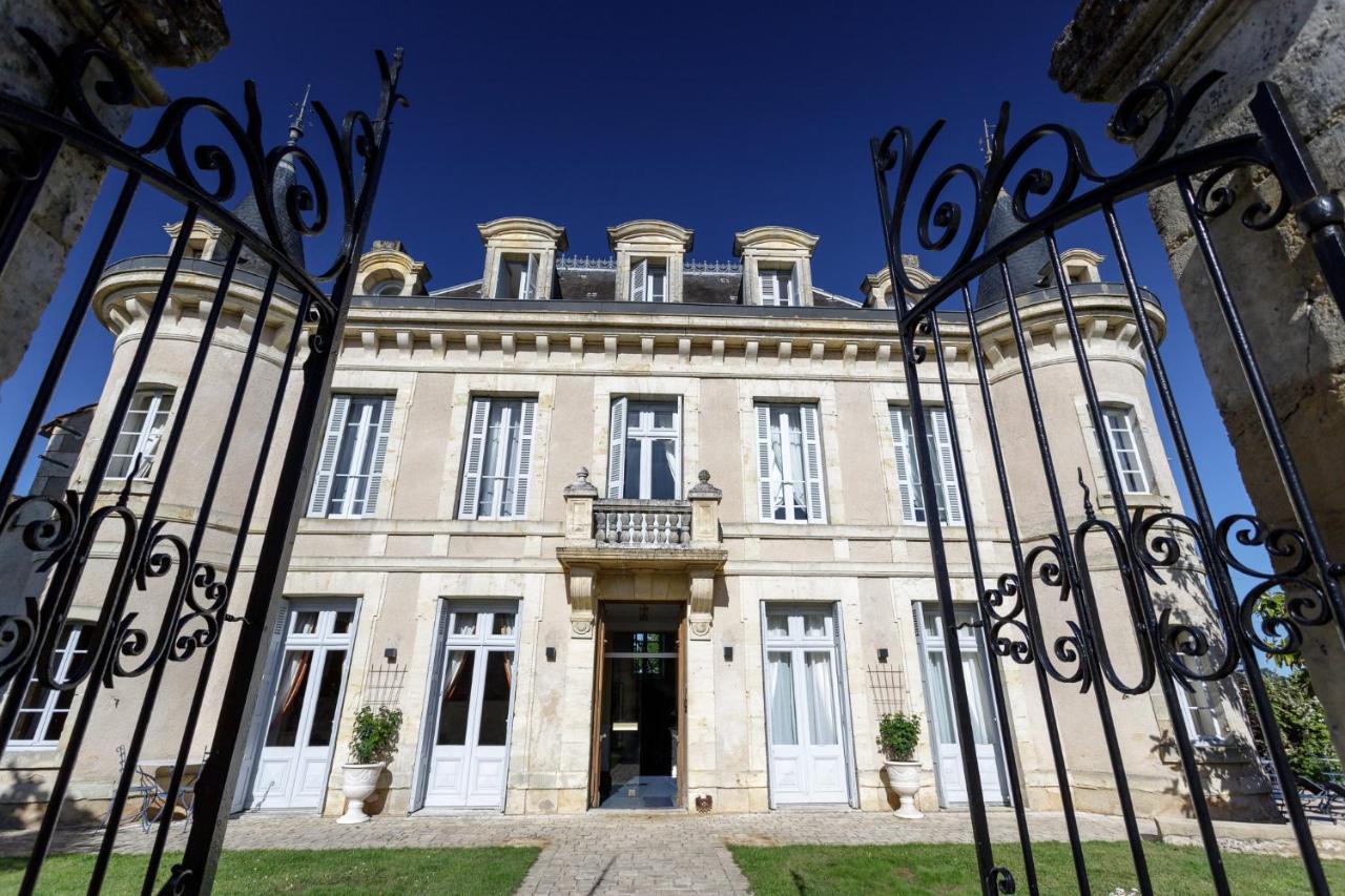 Chateau Hotel Edward 1Er Monpazier Exterior photo